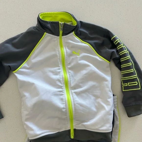 Puma kids tracksuit. Gray, white and neon yellow. 4T - Picture 3 of 7